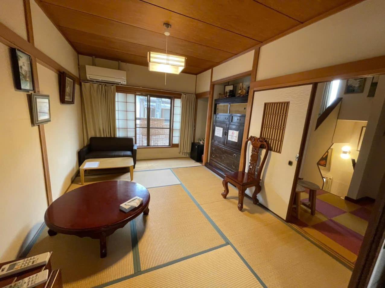 Annam - Whole Three Story House Ōsaka