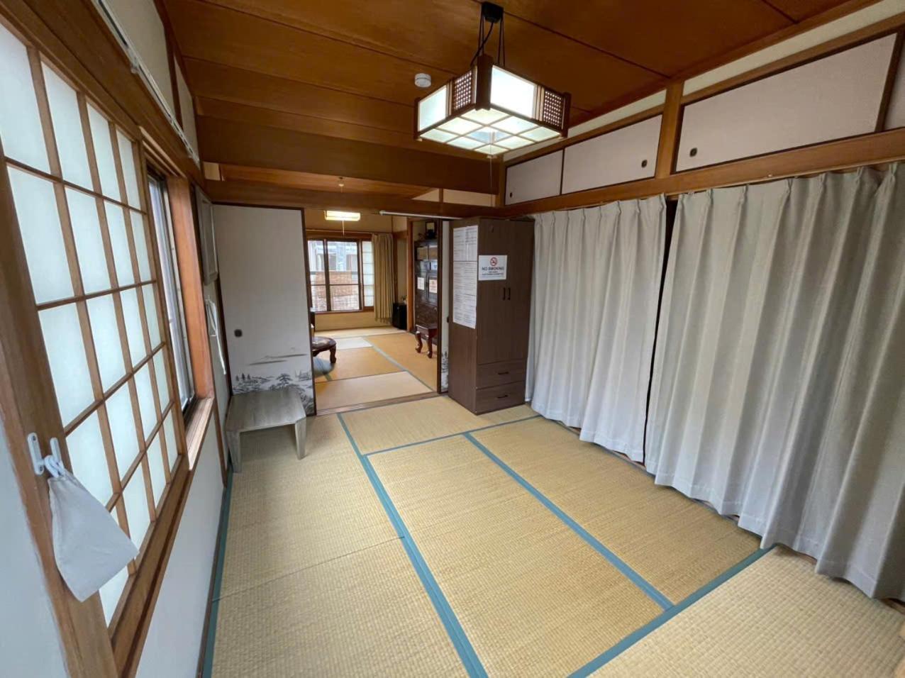 Annam - Whole Three Story House 大阪
